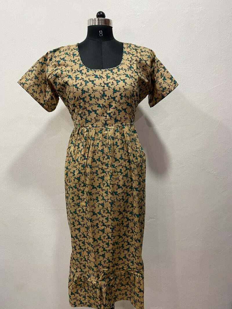 FEEDING FROCK WITH SIDE POCKET