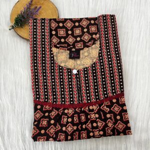 FRONT PLEATED LACE NIGHTY