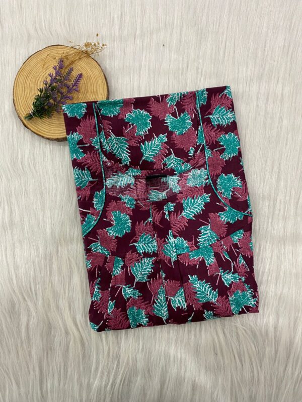 FRONT PLEATED ZIP NIGHTY