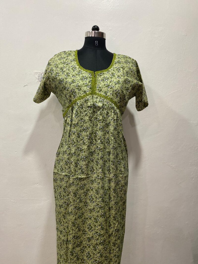 ALIA CUT LONG ZIP FEEDING SHORT NIGHTY