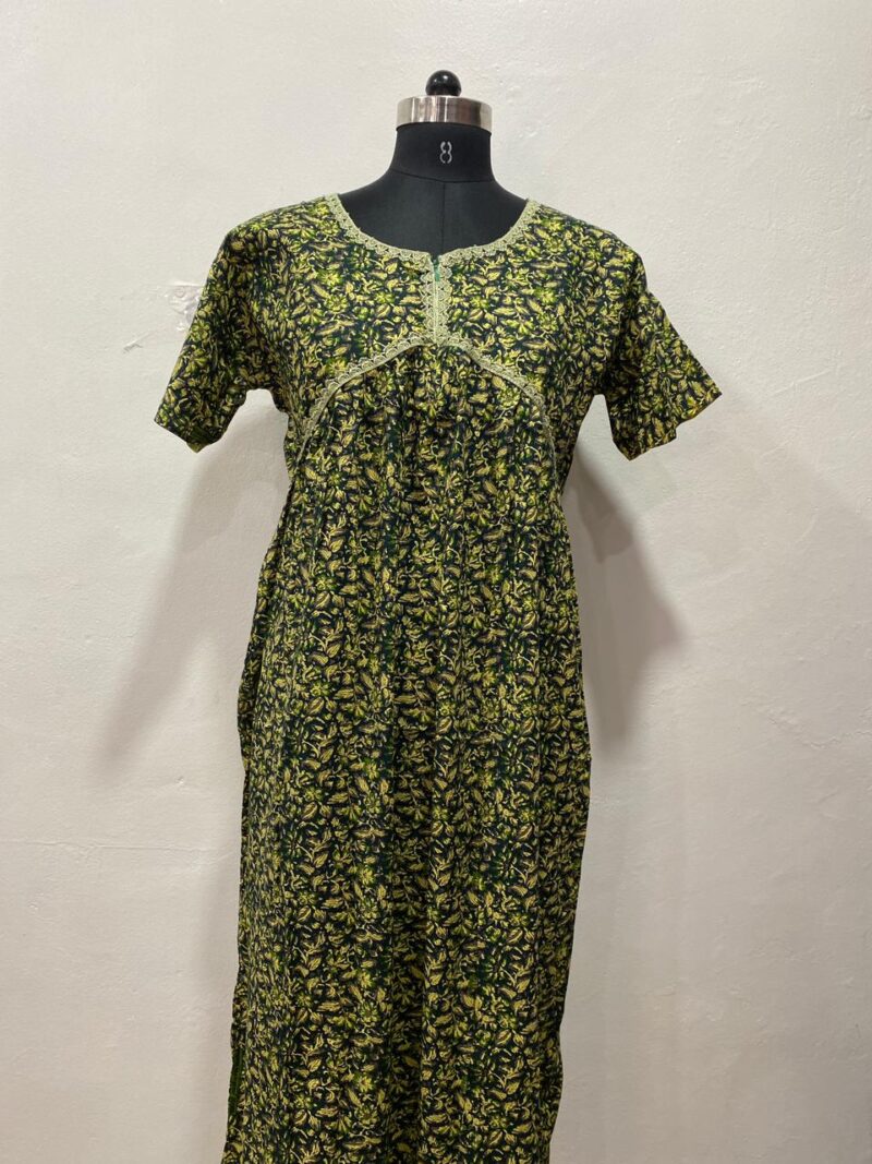 ALIA CUT LONG ZIP FEEDING SHORT NIGHTY