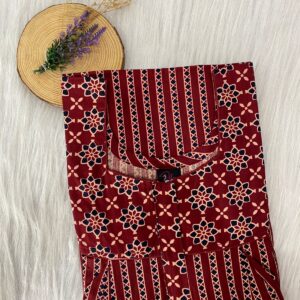 Cotton Feeding Nighty With Two Side Vertical Zip and Single Centre Zip