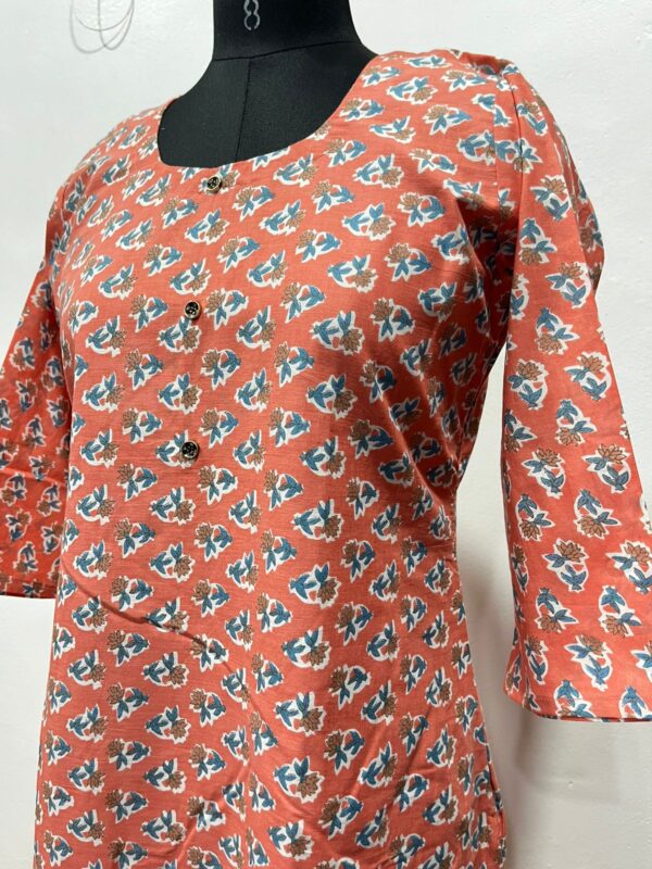 Muslin Cotton Straight Kurti