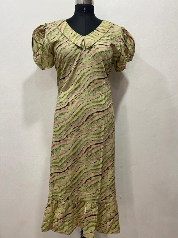 COTTON NON-FEEDING FROCK NIGHTY WITH PETER PAN COLLAR & PUFF SLEEVE