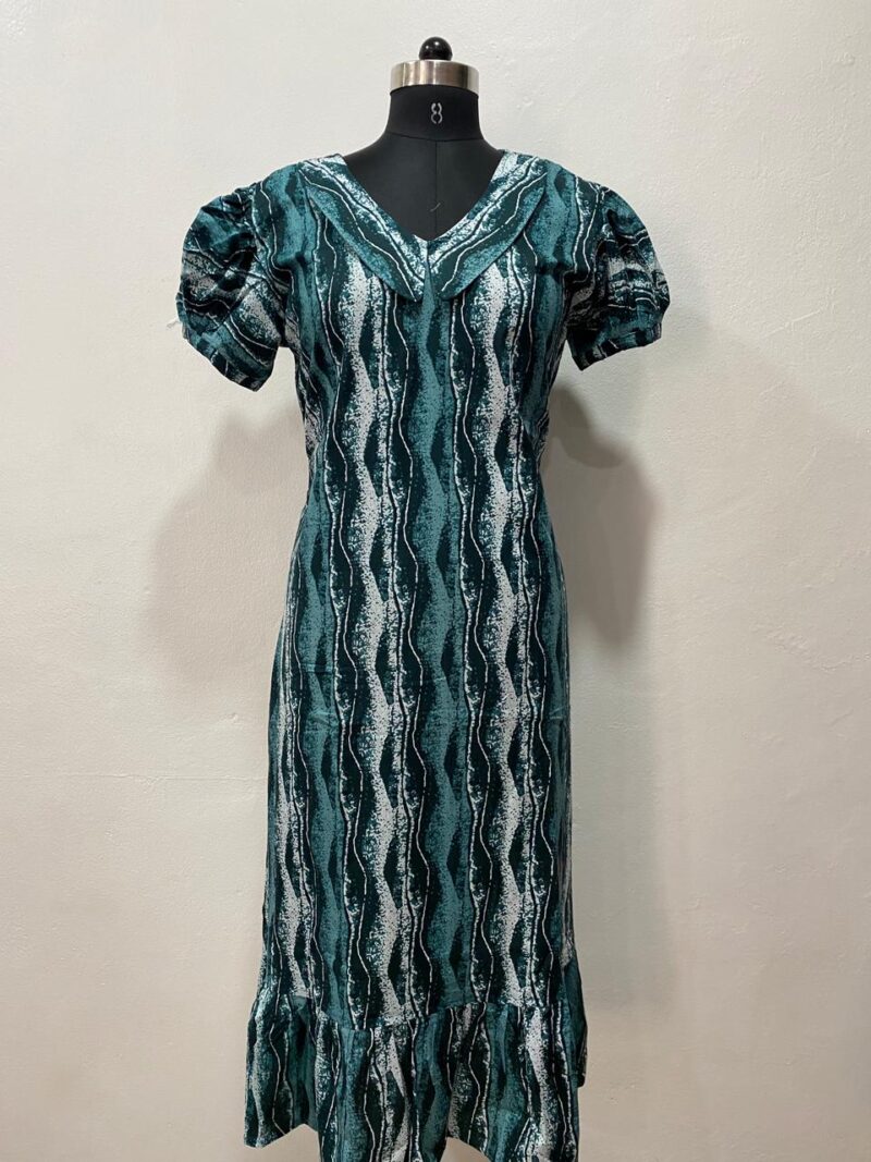 COTTON NON-FEEDING FROCK NIGHTY WITH PETER PAN COLLAR & PUFF SLEEVE