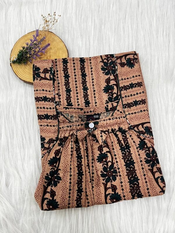 Plus Size Front Elastic Pleated Nighty