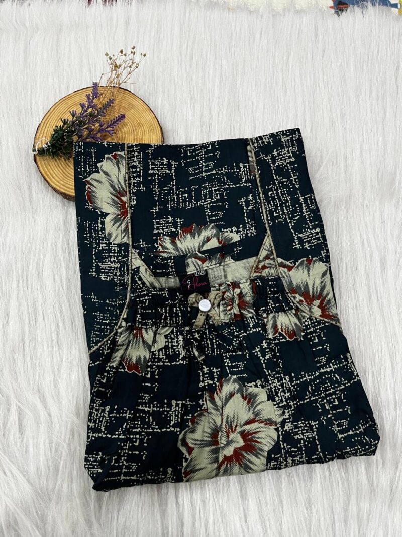 Plus Size Front Elastic Pleated Nighty