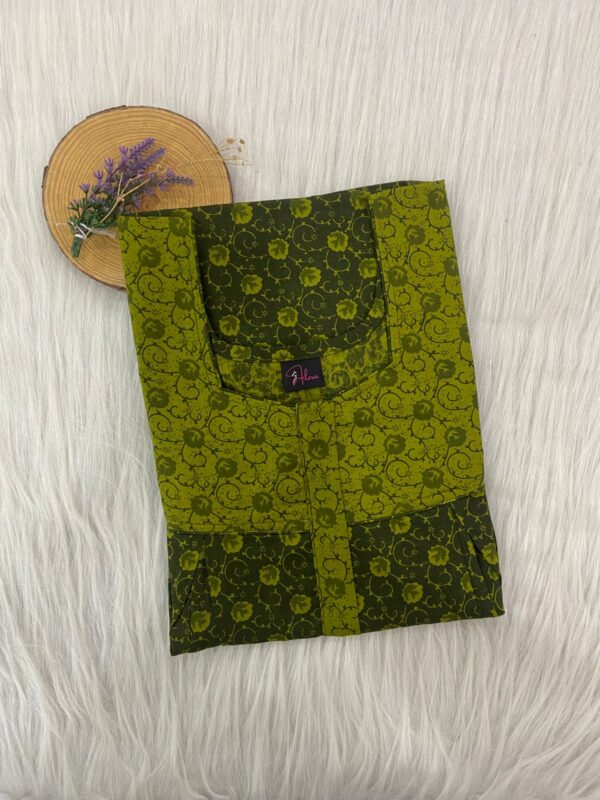 Cotton Feeding Nighty With Two Side Vertical Zip and Single Centre Zip