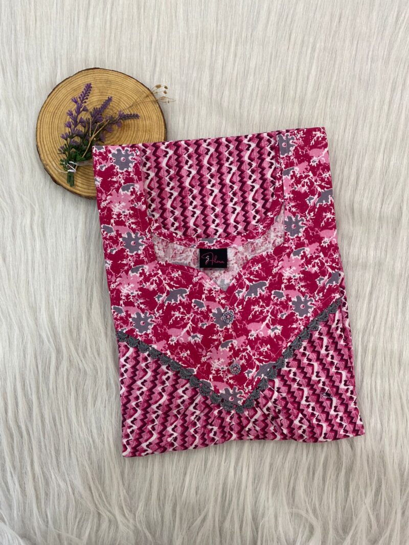 FRONT PLEATED LACE NIGHTY