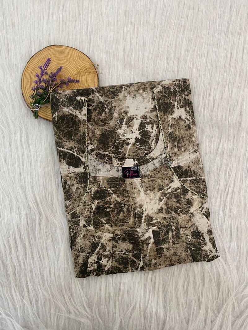 PLUS SIZE FRONT PLEATED ZIP NIGHTY