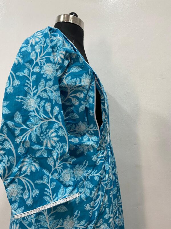 Muslin Cotton Flared Feeding Kurti (Copy)