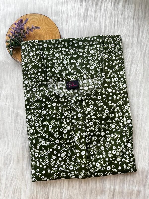Horizontal Zip Feeding Nighty