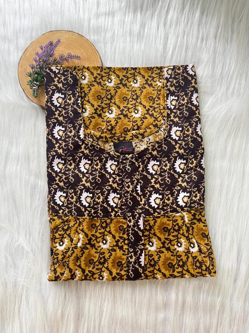 Cotton Feeding Nighty With Two Side Vertical Zip and Single Centre Zip