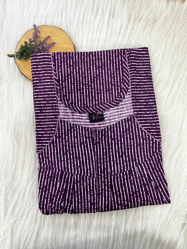 PLUS SIZE FRONT PLEATED ZIP NIGHTY