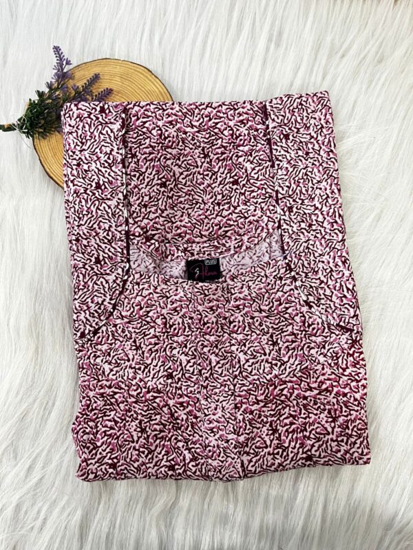 PLUS SIZE FRONT PLEATED ZIP NIGHTY