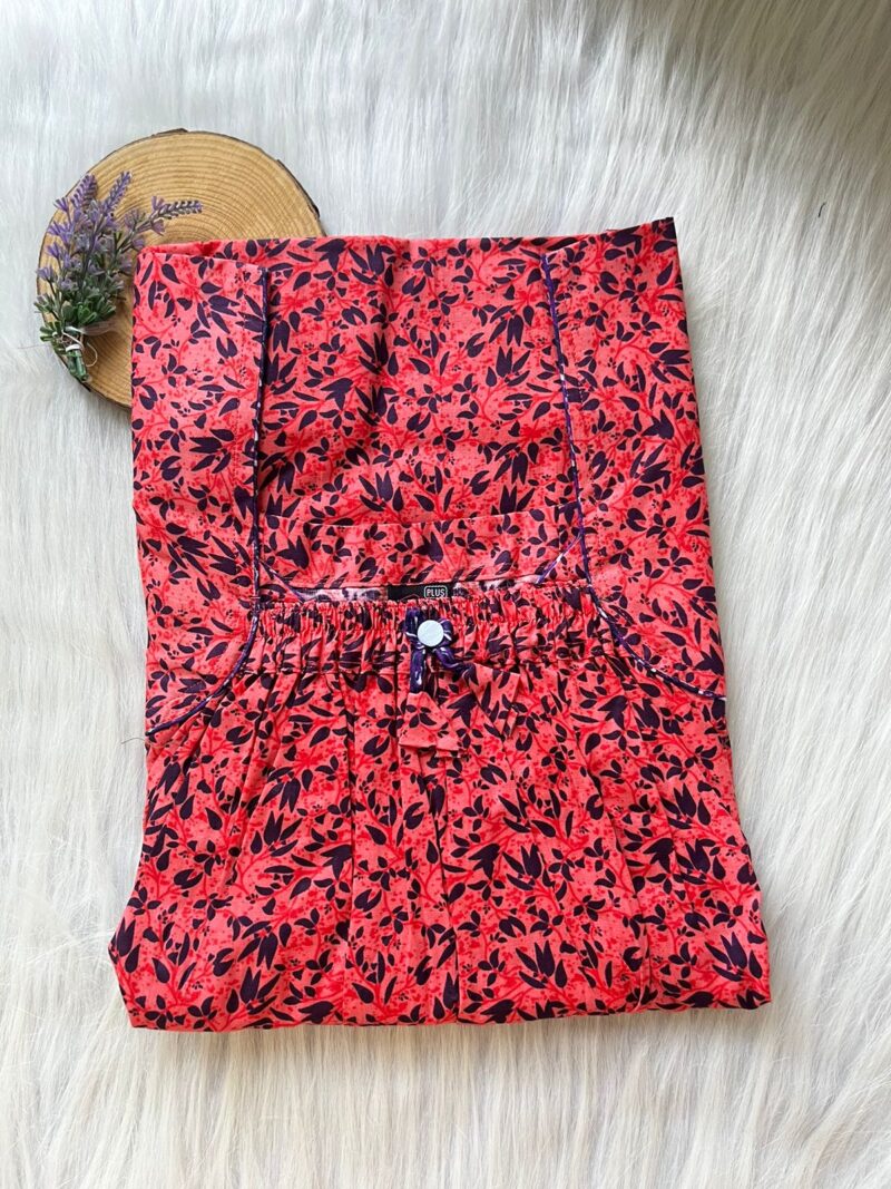 Plus Size Front Elastic Pleated Nighty