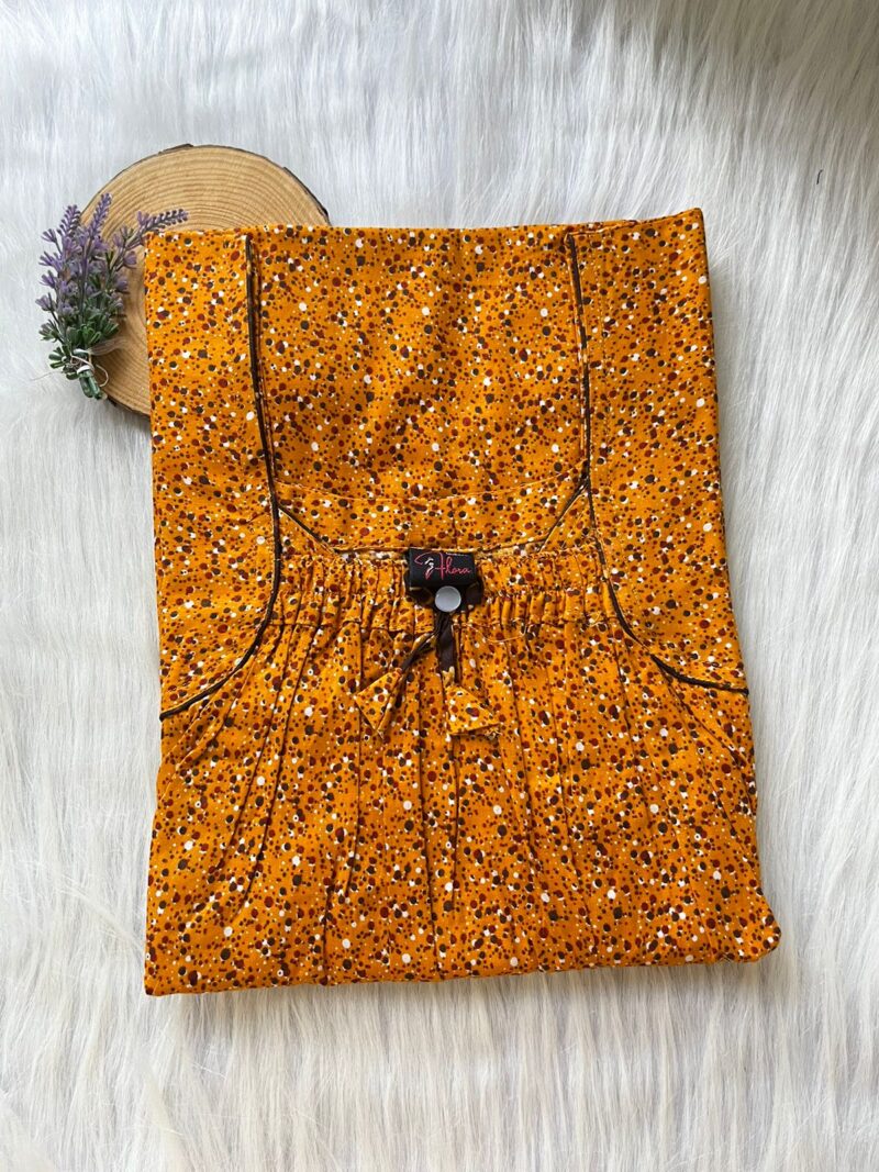 Plus Size Front Elastic Pleated Nighty