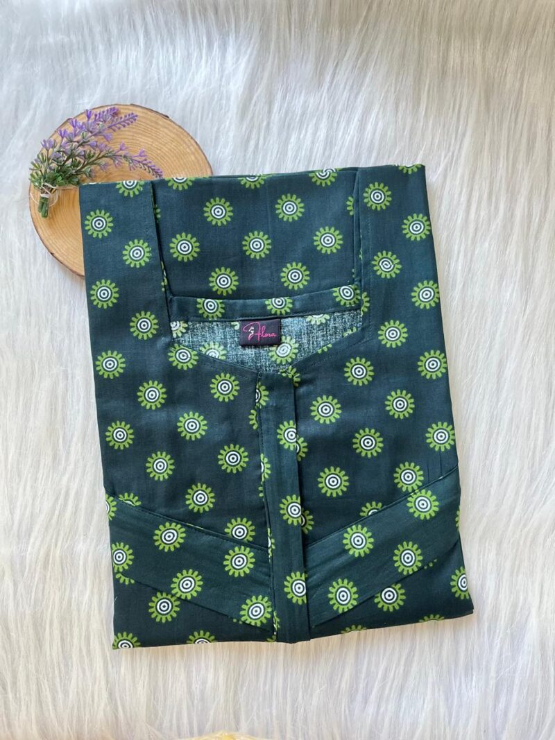 Horizontal Zip Feeding Nighty