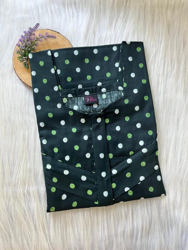 Horizontal Zip Feeding Nighty