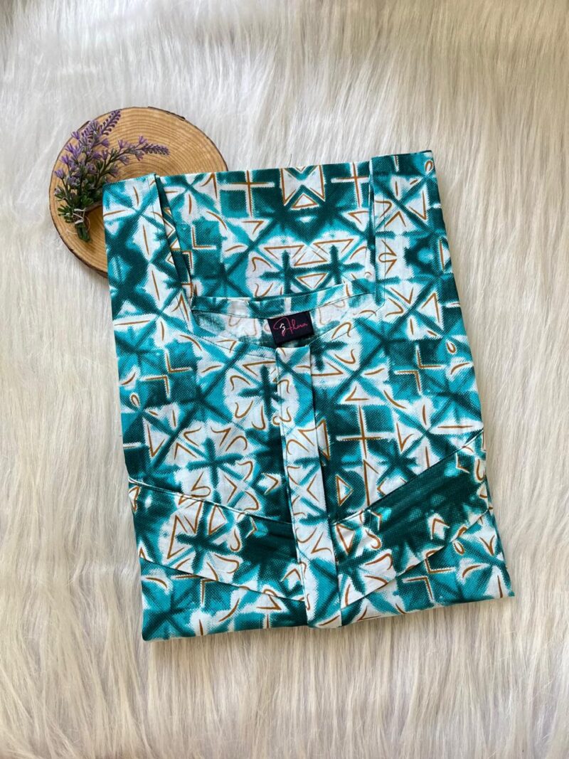 Horizontal Zip Feeding Nighty