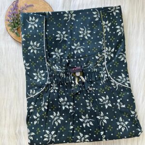 Plus Size Front Elastic Pleated Nighty