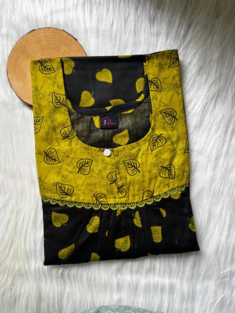 FRONT PLEATED LACE NIGHTY