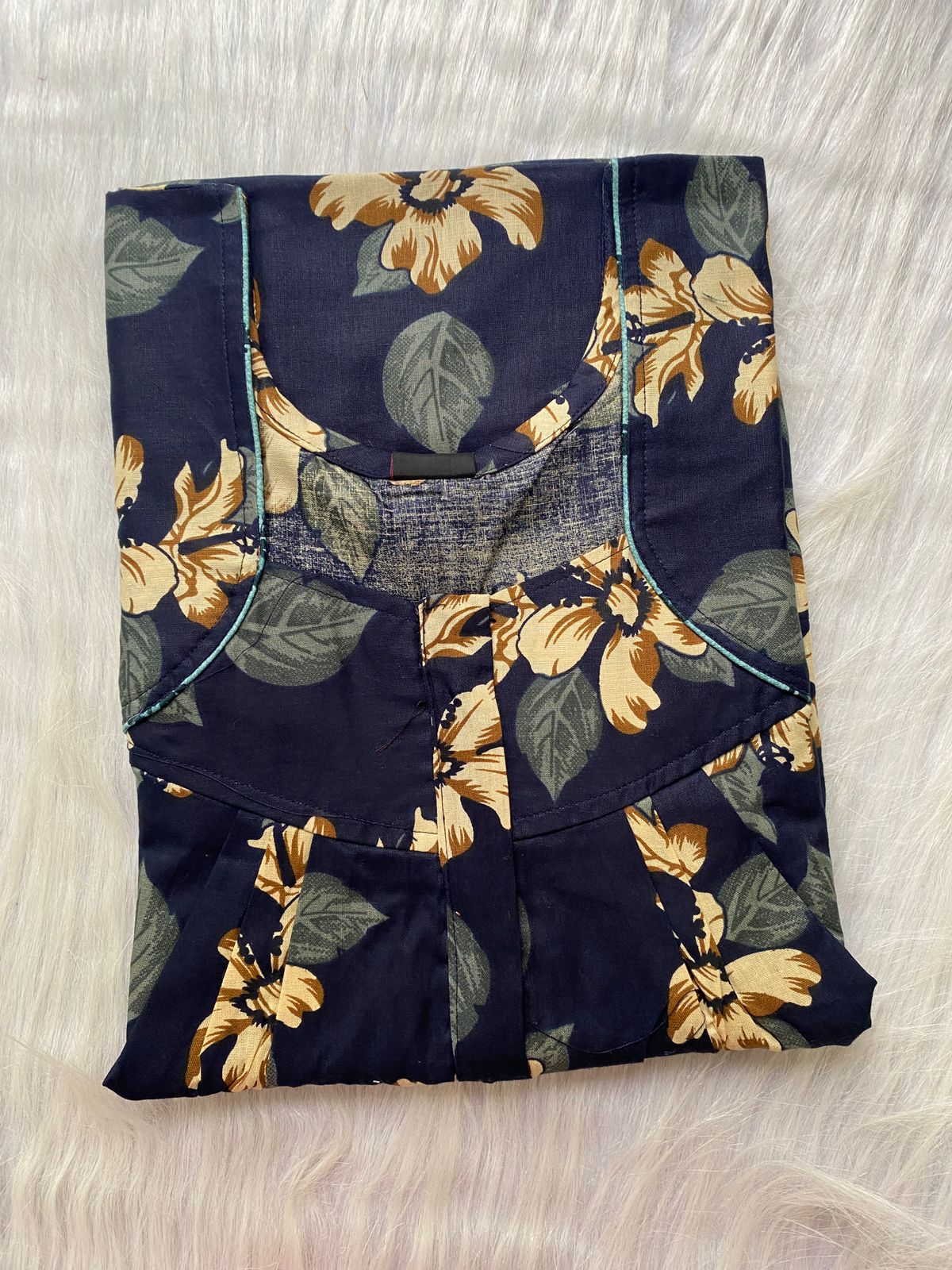 FRONT PLEATED ZIP NIGHTY