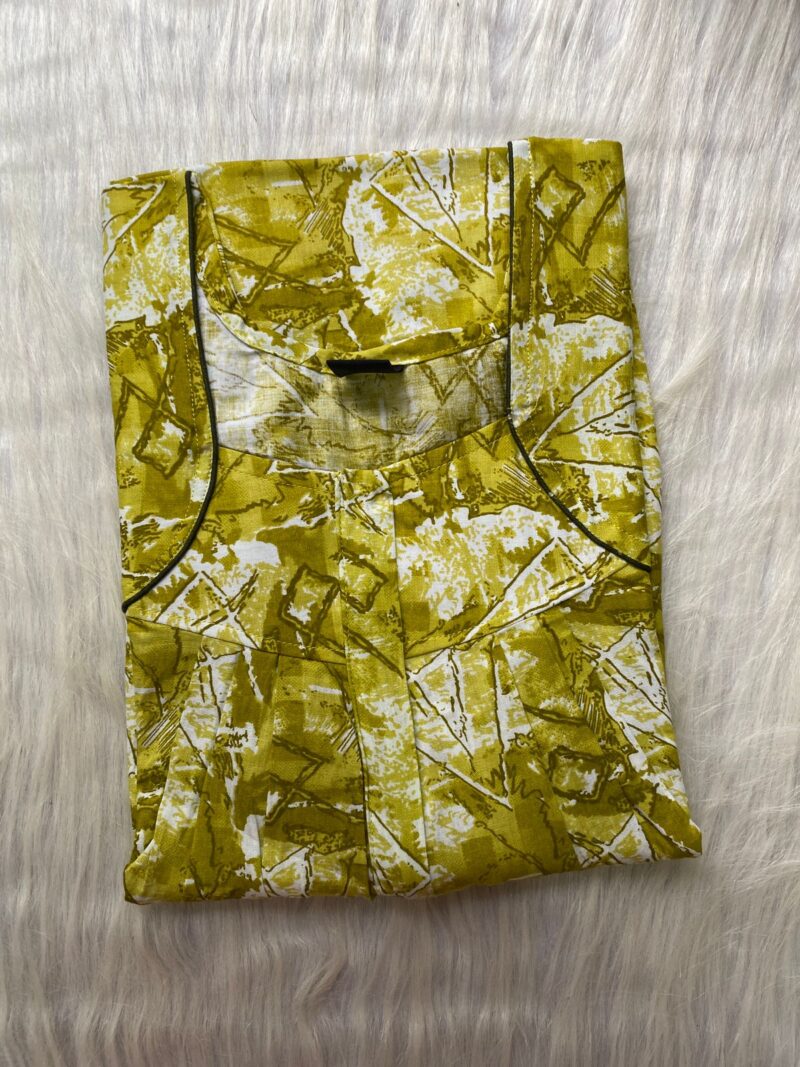 FRONT PLEATED ZIP NIGHTY