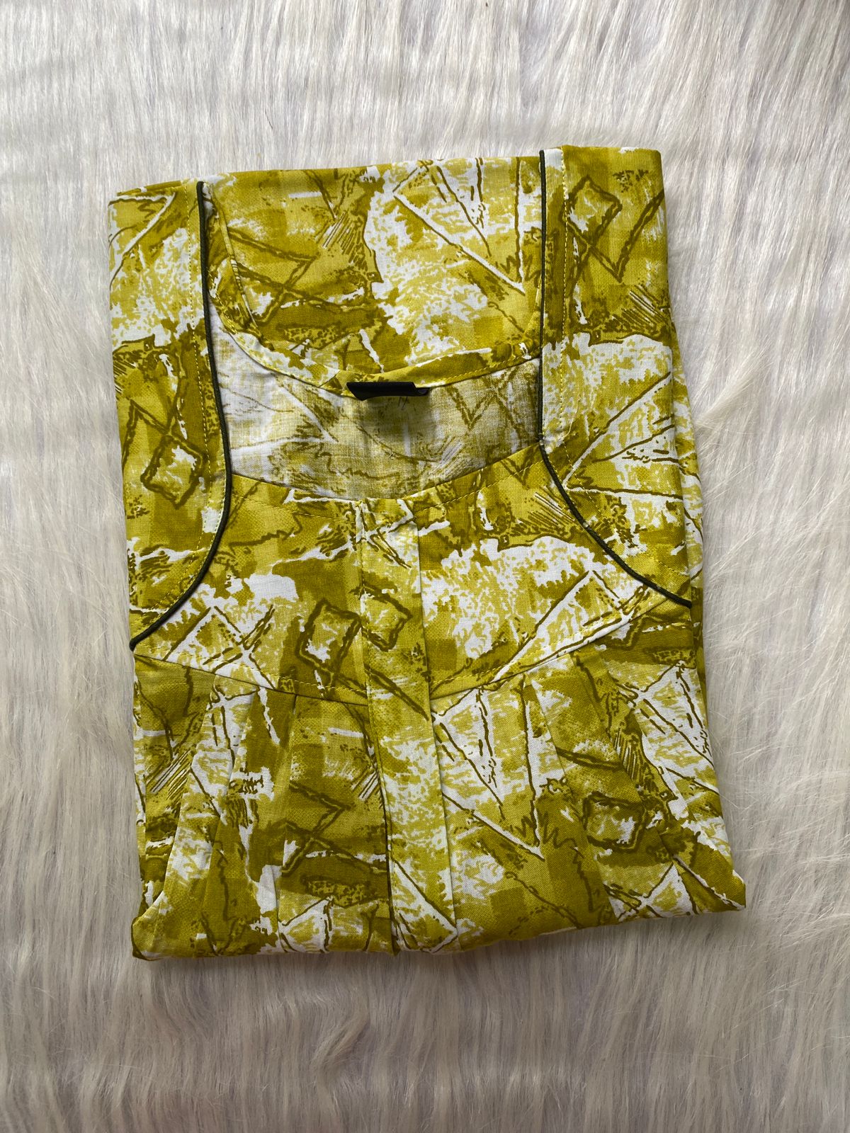 FRONT PLEATED ZIP NIGHTY