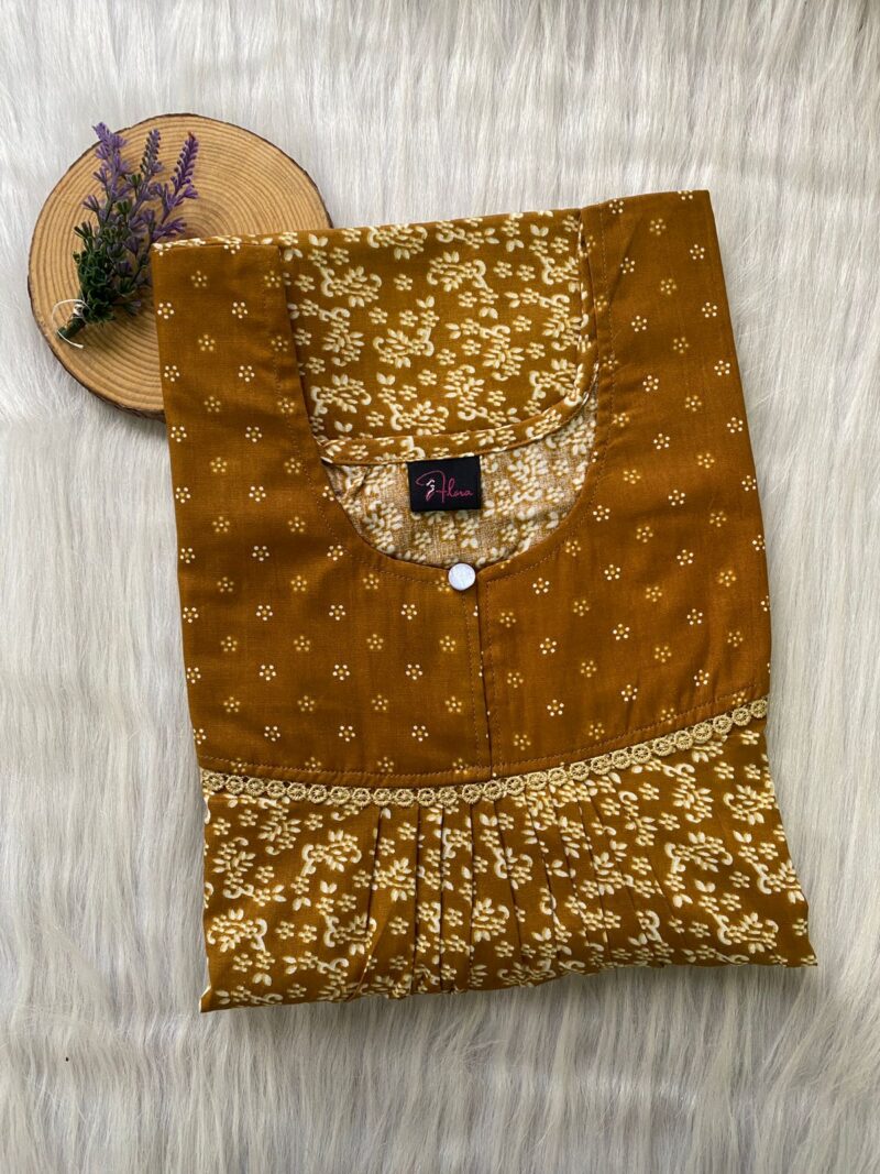 FRONT PLEATED LACE NIGHTY