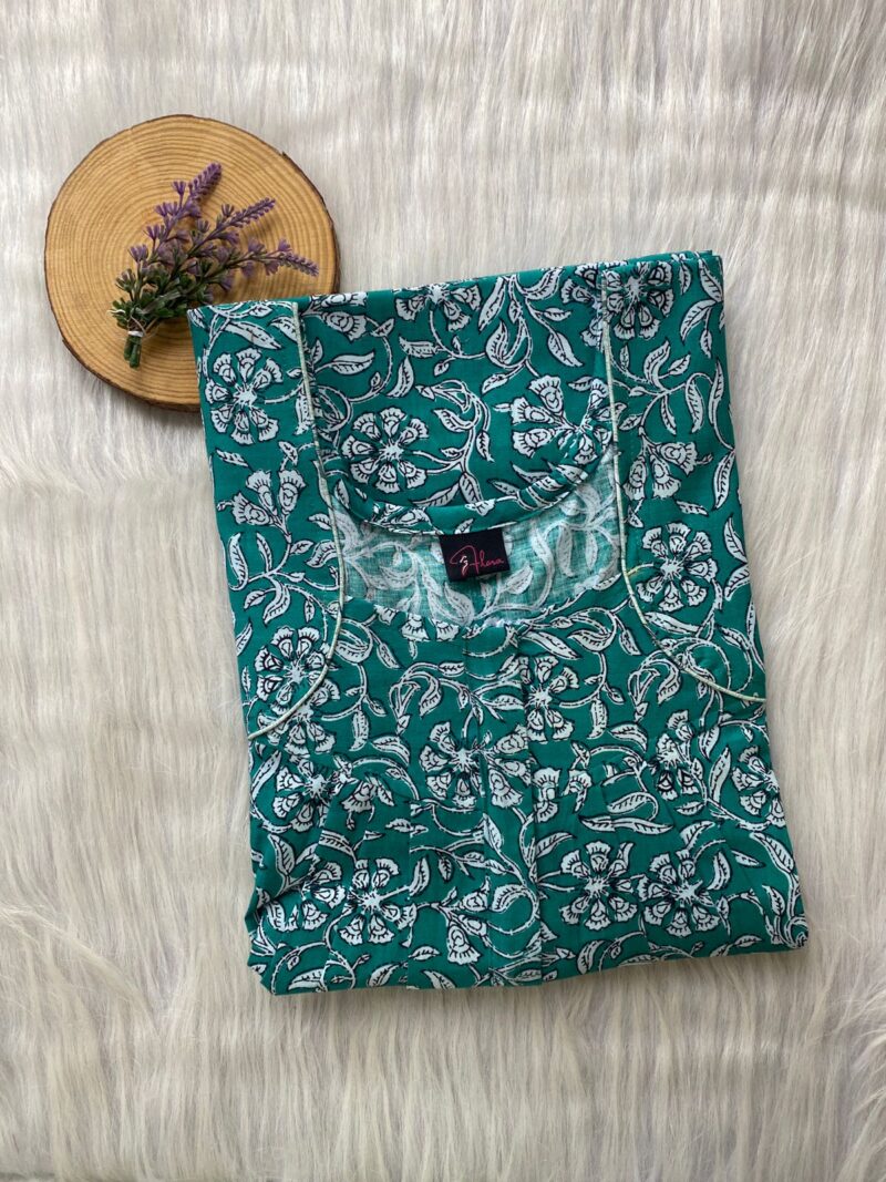 FRONT PLEATED ZIP NIGHTY