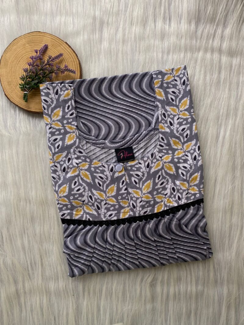 FRONT PLEATED LACE NIGHTY