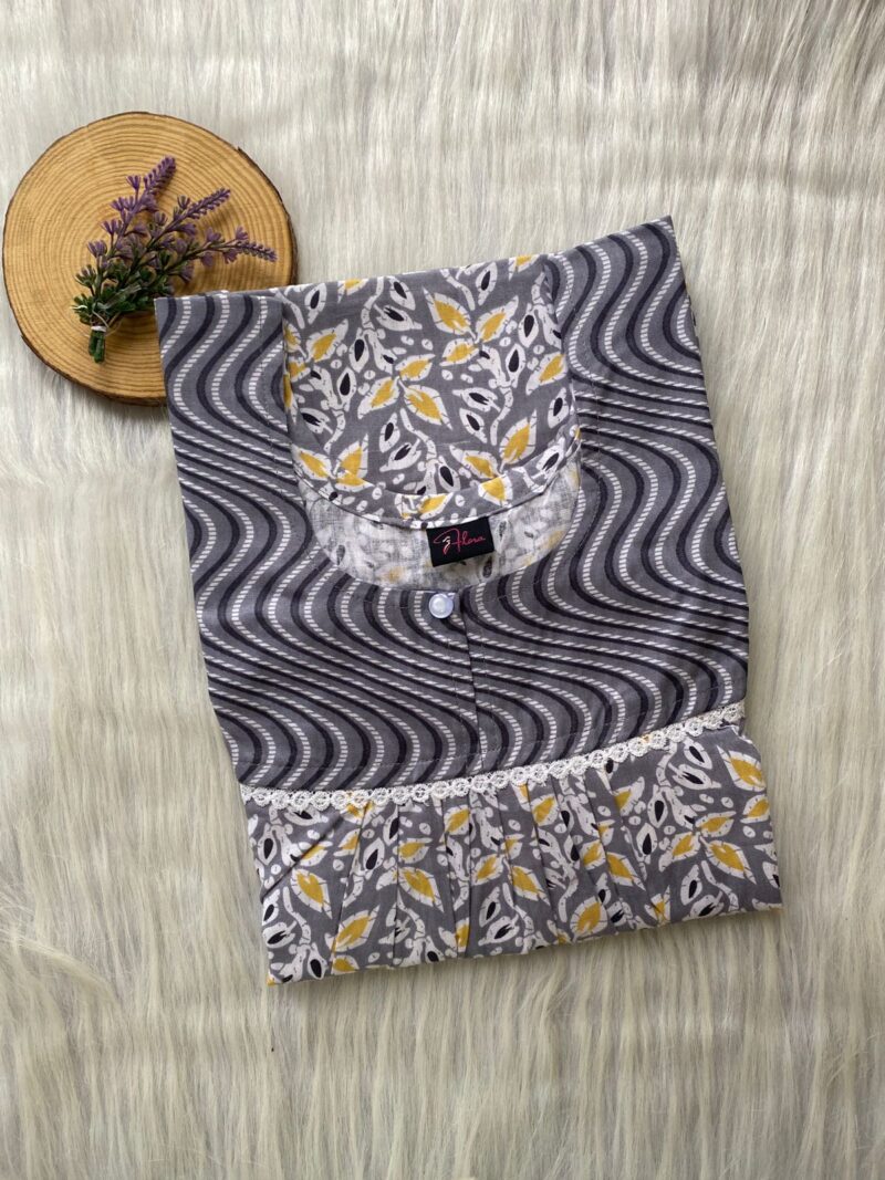 FRONT PLEATED LACE NIGHTY