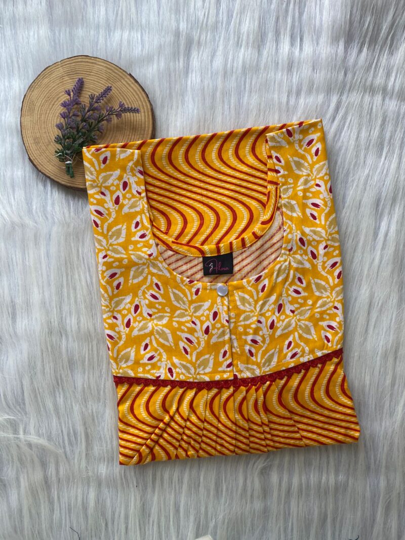 FRONT PLEATED LACE NIGHTY