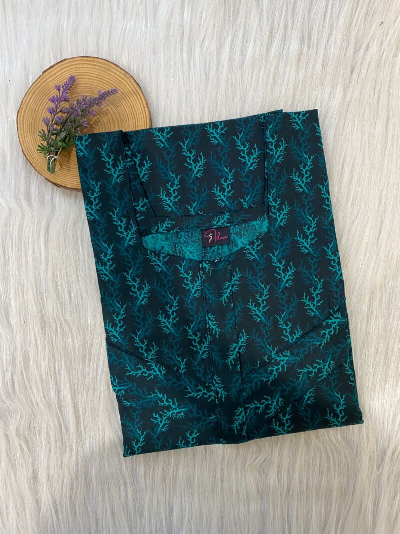 Horizontal Zip Feeding Nighty