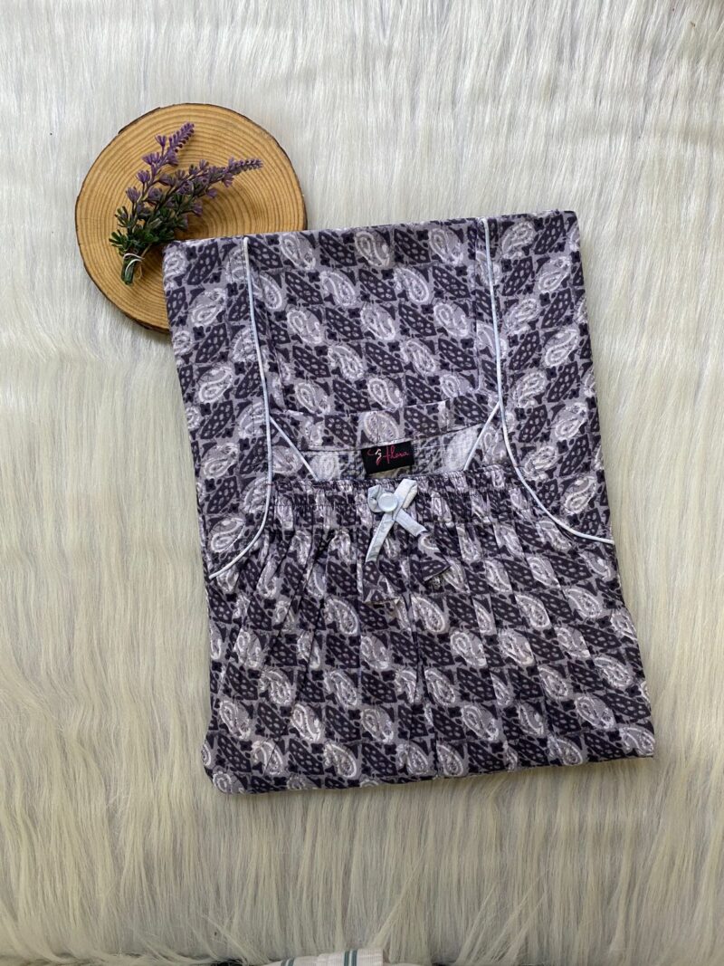 Front Elastic Pleated Nighty