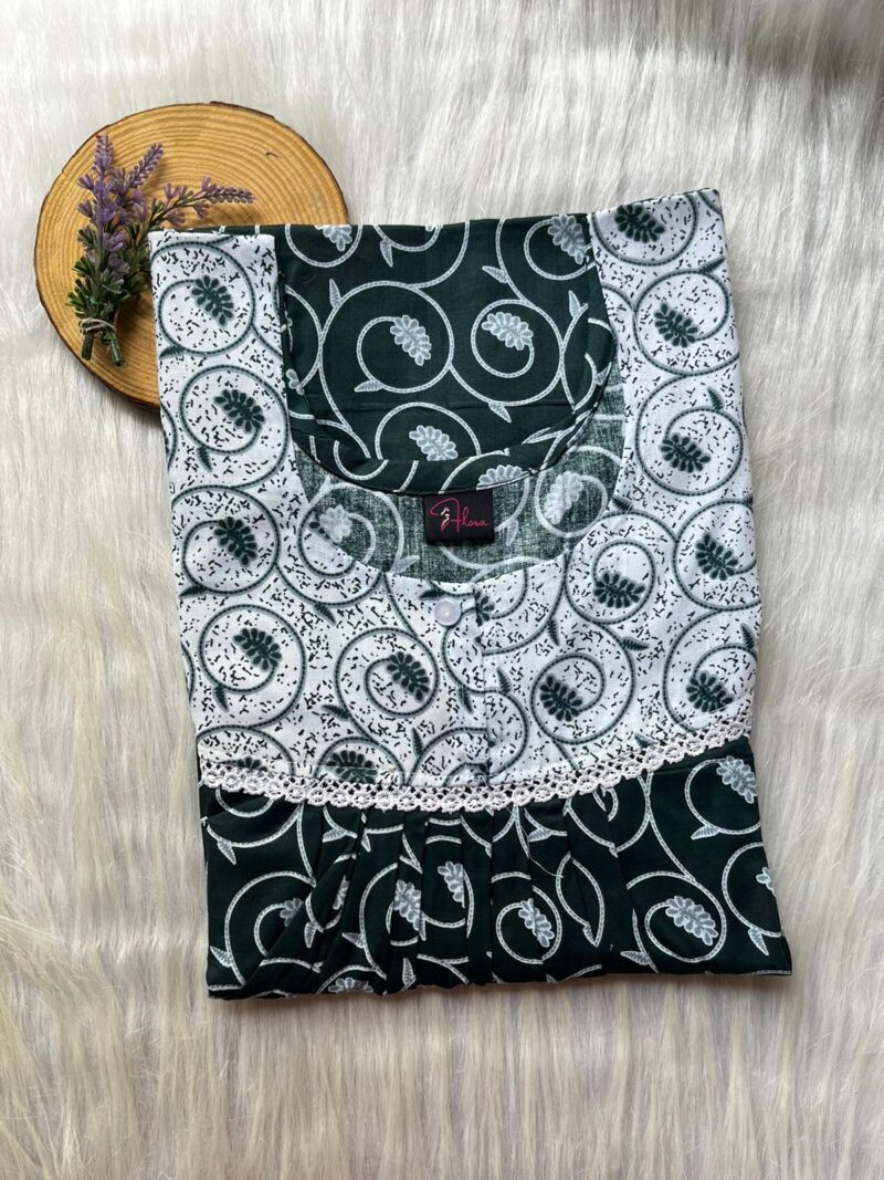 FRONT PLEATED LACE NIGHTY