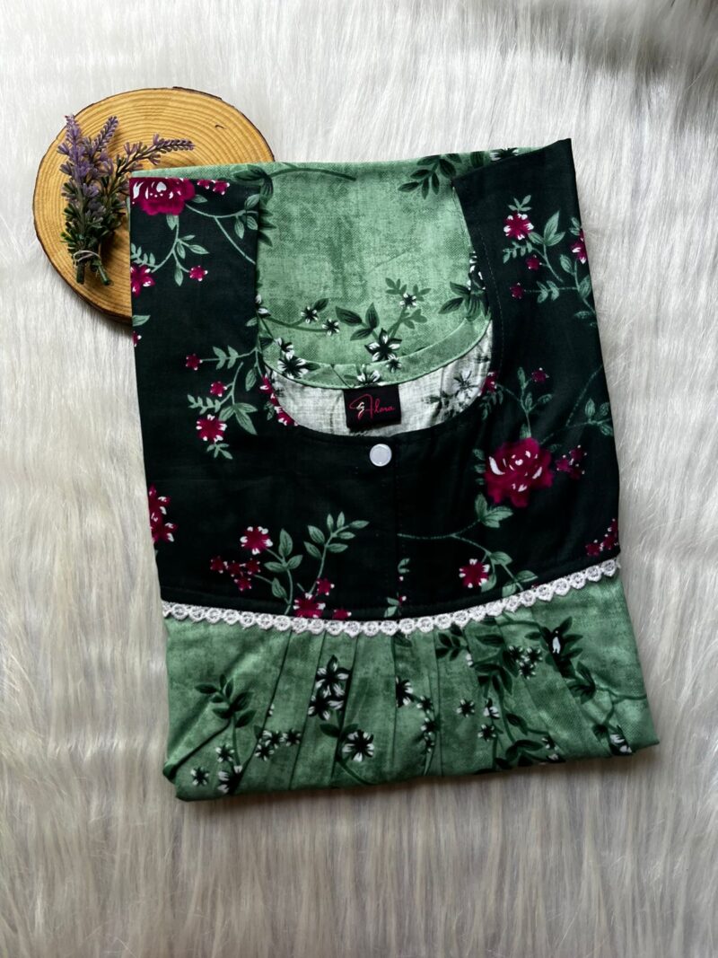 FRONT PLEATED LACE NIGHTY