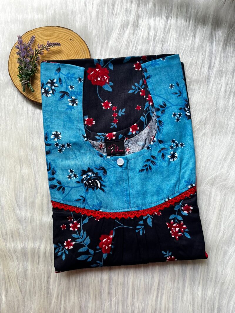 FRONT PLEATED LACE NIGHTY