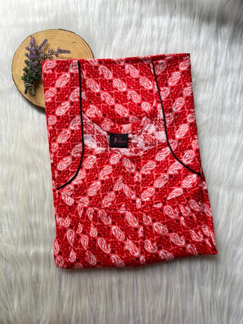 FRONT PLEATED ZIP NIGHTY