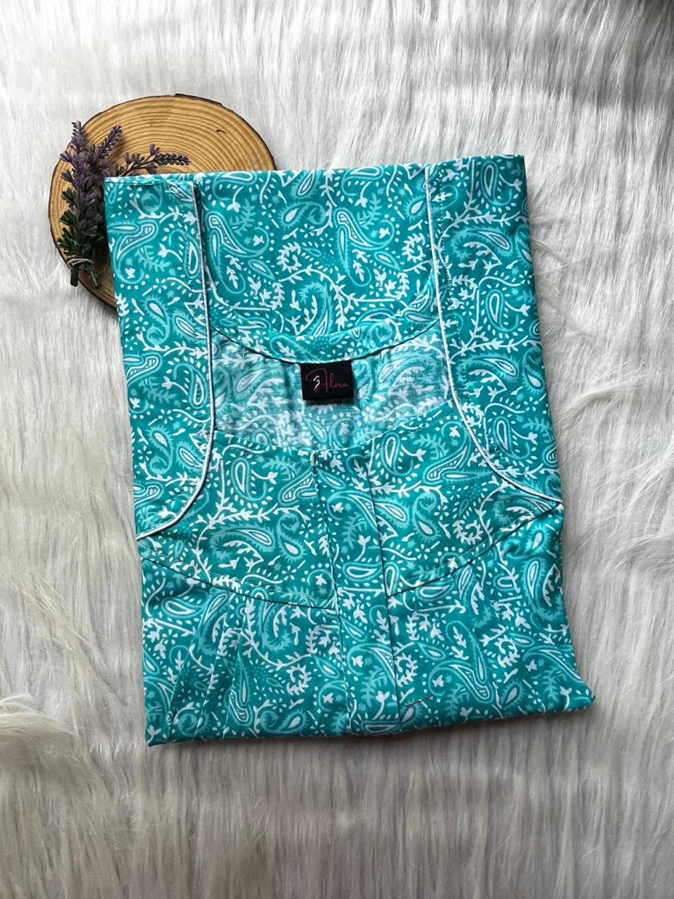 FRONT PLEATED ZIP NIGHTY