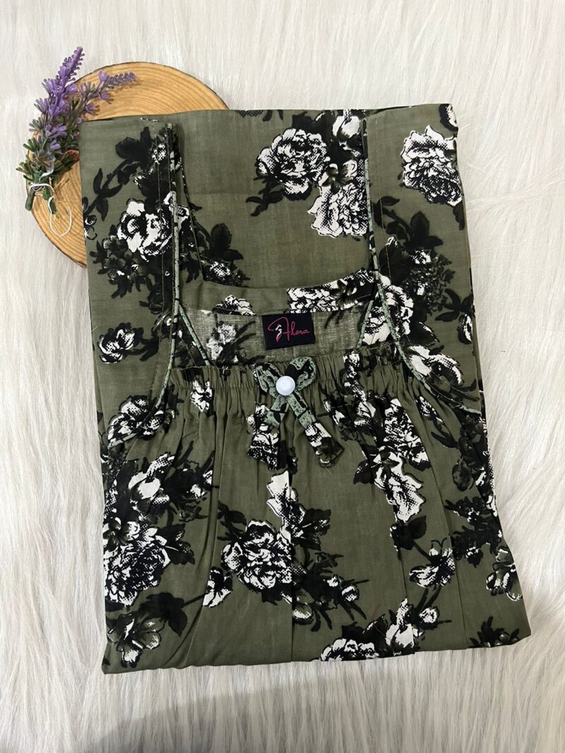 Front Elastic Pleated Nighty