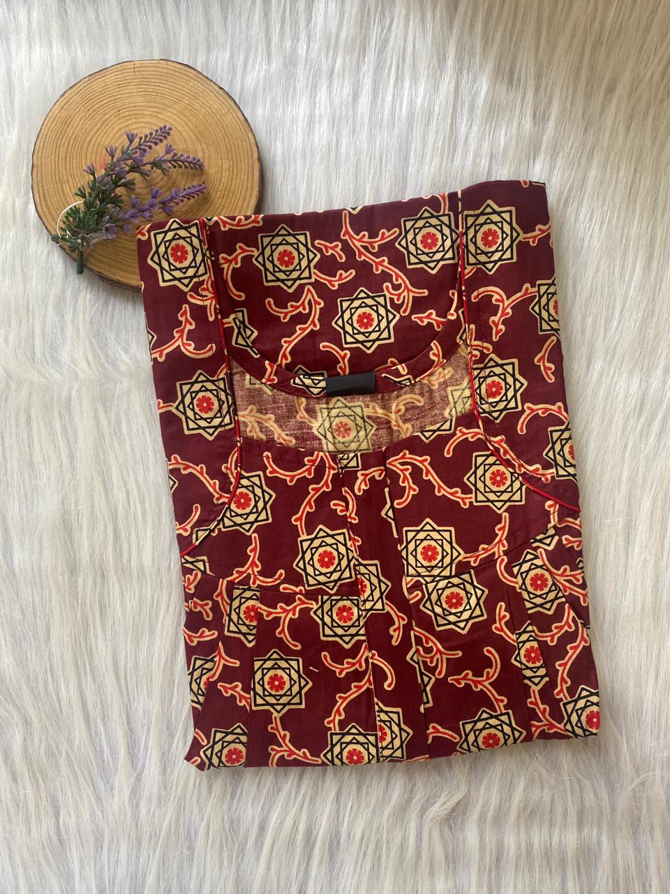 FRONT PLEATED ZIP NIGHTY