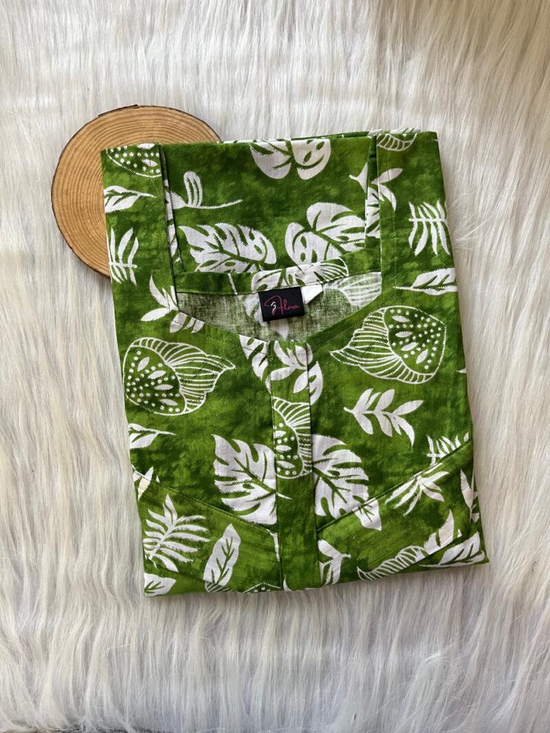 Horizontal Zip Feeding Nighty