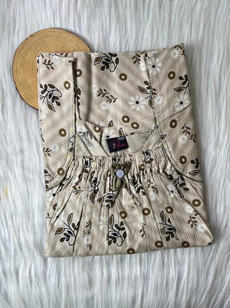 Plus Size Front Elastic Pleated Nighty