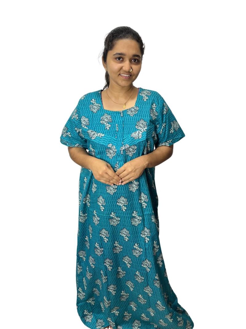 Horizontal Zip Feeding Nighty