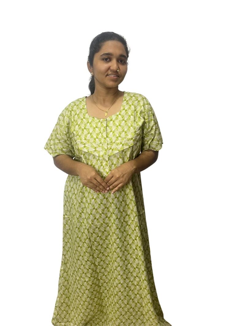 Horizontal Zip Feeding Nighty