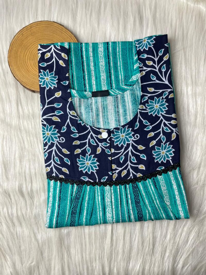 FRONT PLEATED LACE NIGHTY
