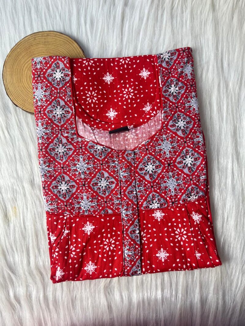 Cotton Feeding Nighty With Two Side Vertical Zip and Single Centre Zip