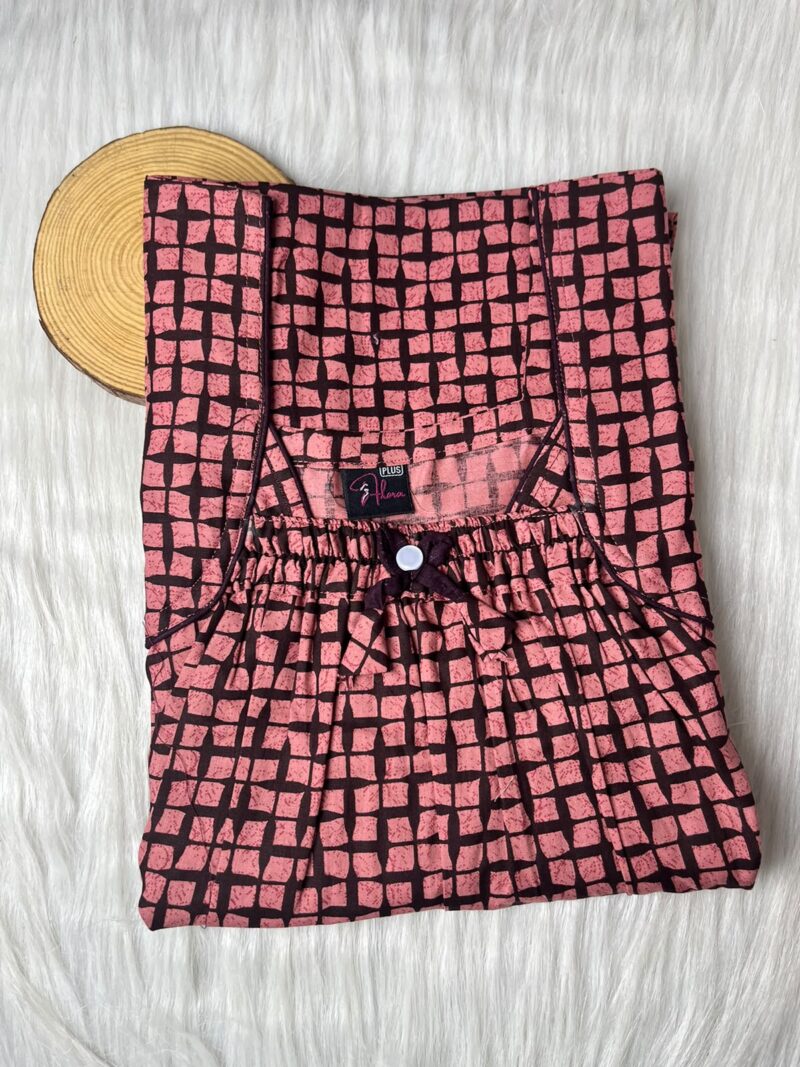 Plus Size Front Elastic Pleated Nighty